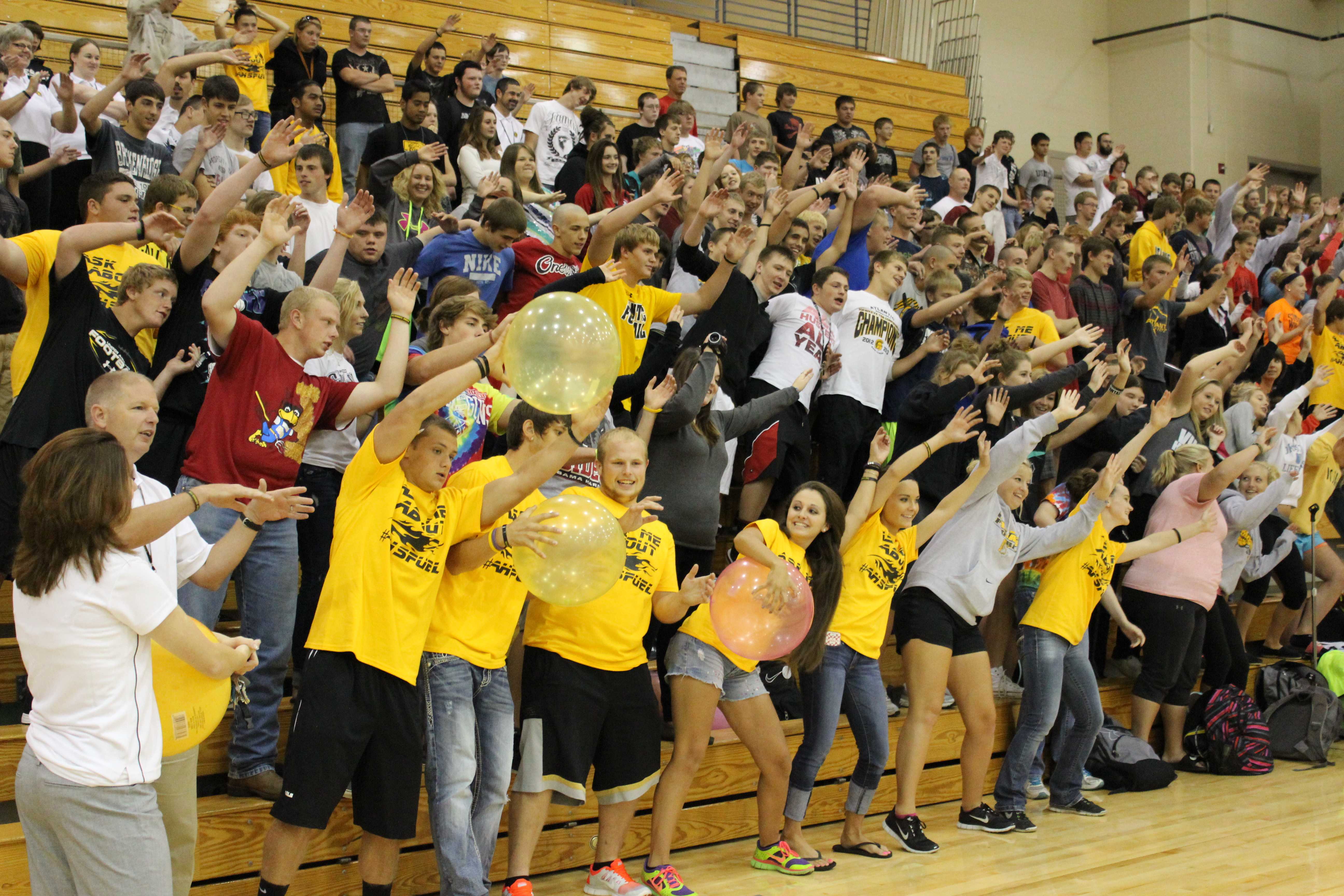 First Pep Rally Of The Year Ahsneedle