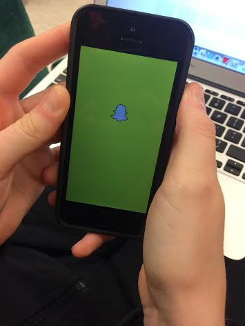 Here is what the Snapchat app looks like.  If you go under settings, you are able to find a Snapcash option and set it up.