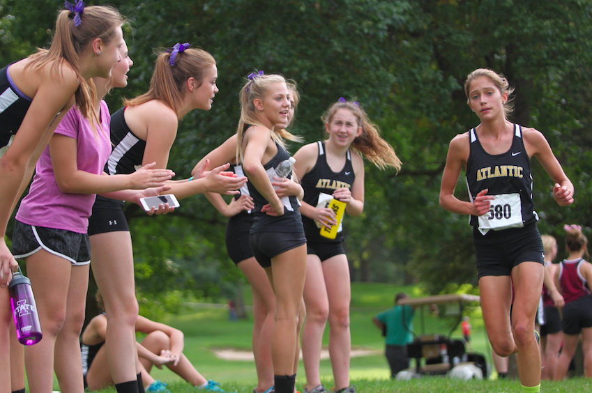 Girls Cross Country Competes at Harlan