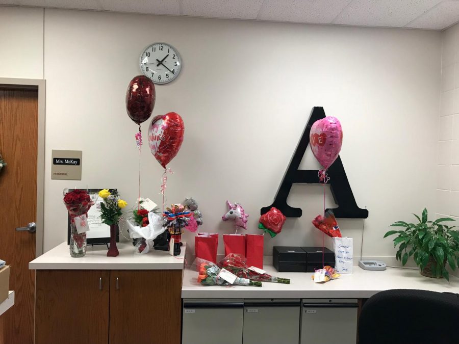 NEWS BRIEF - Valentines Day Warms the Hearts of AHS Students