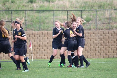 Girls’ Soccer Wins at Riverside