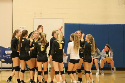 Trojan Volleyball Sees Results From Weekend Tournament