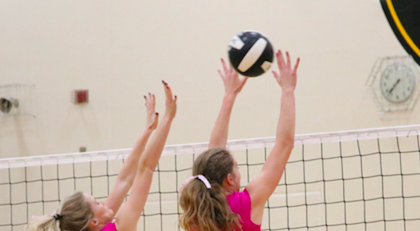 NEWS BRIEF -- Hawkeye Ten Teams Head into Volleyball Regional Finals