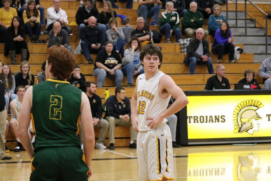 Senior Chase Mullenix takes a breath before shooting a free throw. Mullenix leads his team in points per game, as he averages 17.8 in each contest. Against the Rails, Mullenix scored 16 points.