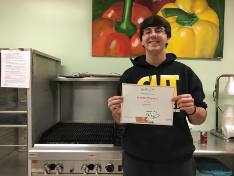 Students Duel in Grilled Cheese Cook-Off