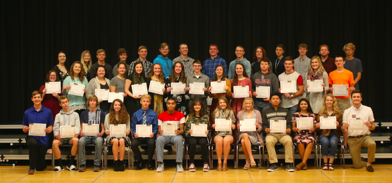 Last years academic letter winners pose for a picture. Juniors and seniors can receive this honor.
