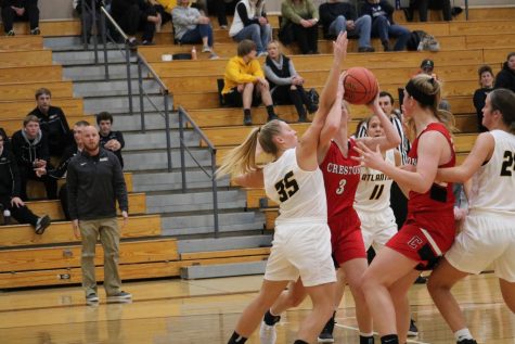 Girls Basketball Loses First Conference Contest