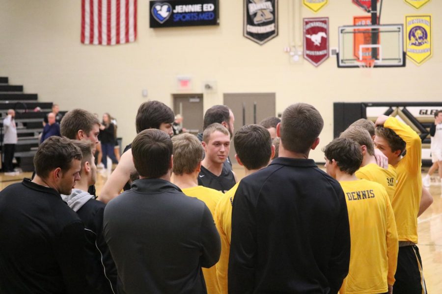 The boys basketball team breaks it down before a game this season. The boys have won three games this year, topping Clarinda, Kuemper Catholic, and Shenandoah.