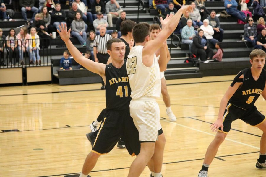 Senior Nile Petersen plays tough defense. On Monday night, Petersen had seven rebounds and five points.