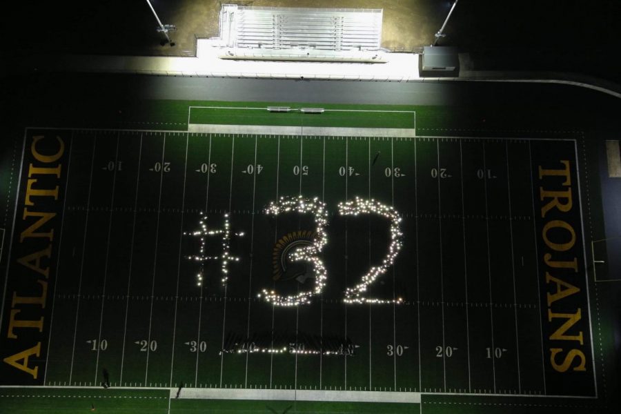 Students and community members gather together and shine their lights for Steele McLaren. The hashtag #32strong is to represent McLarens jersey number on the varsity football team.
