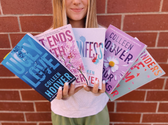 Review: It Ends With Us by Colleen Hoover – Julia's Bookshelves