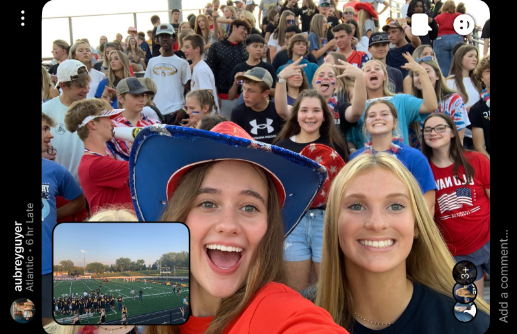 Aubrey Guyer takes a BeReal at a U.S.A. themed football game. This was a great way to show those around her what she was doing.