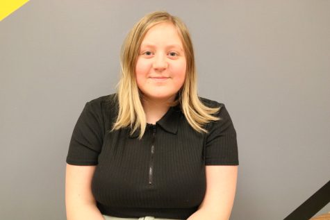 Photo of Molly Harris