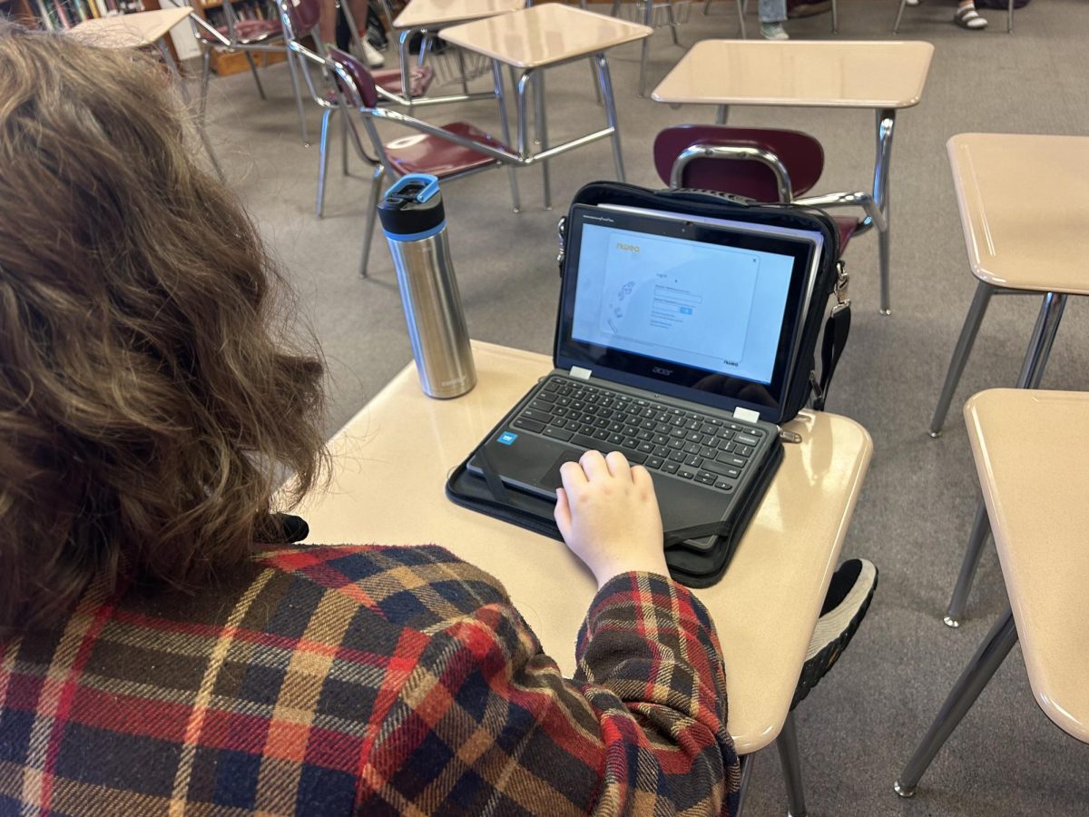 Senior Alix Nath prepares to take a NWEA test. Seniors were usually exempt from most state tests, but for the new NWEA assessment procedure, seniors had to test along with other students.