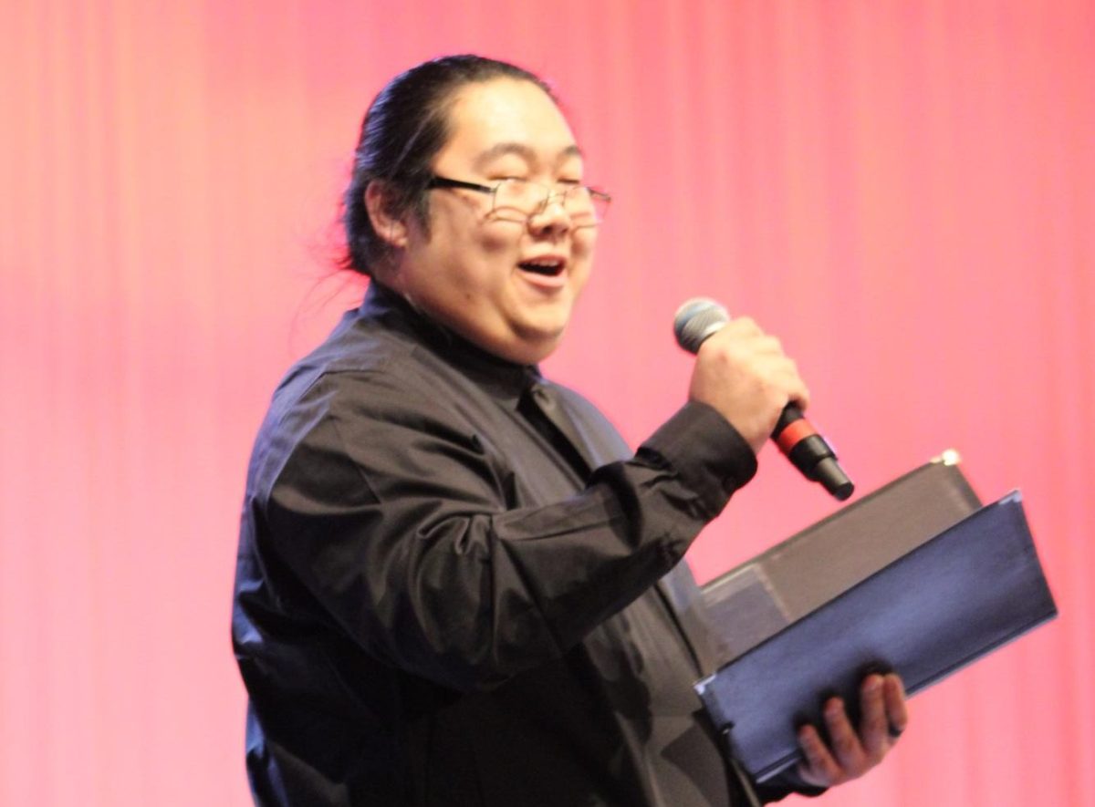 New vocal music teacher Hunter Khongmaly meets the Atlantic audience at the Jan. 15 Swing-Inn concert.