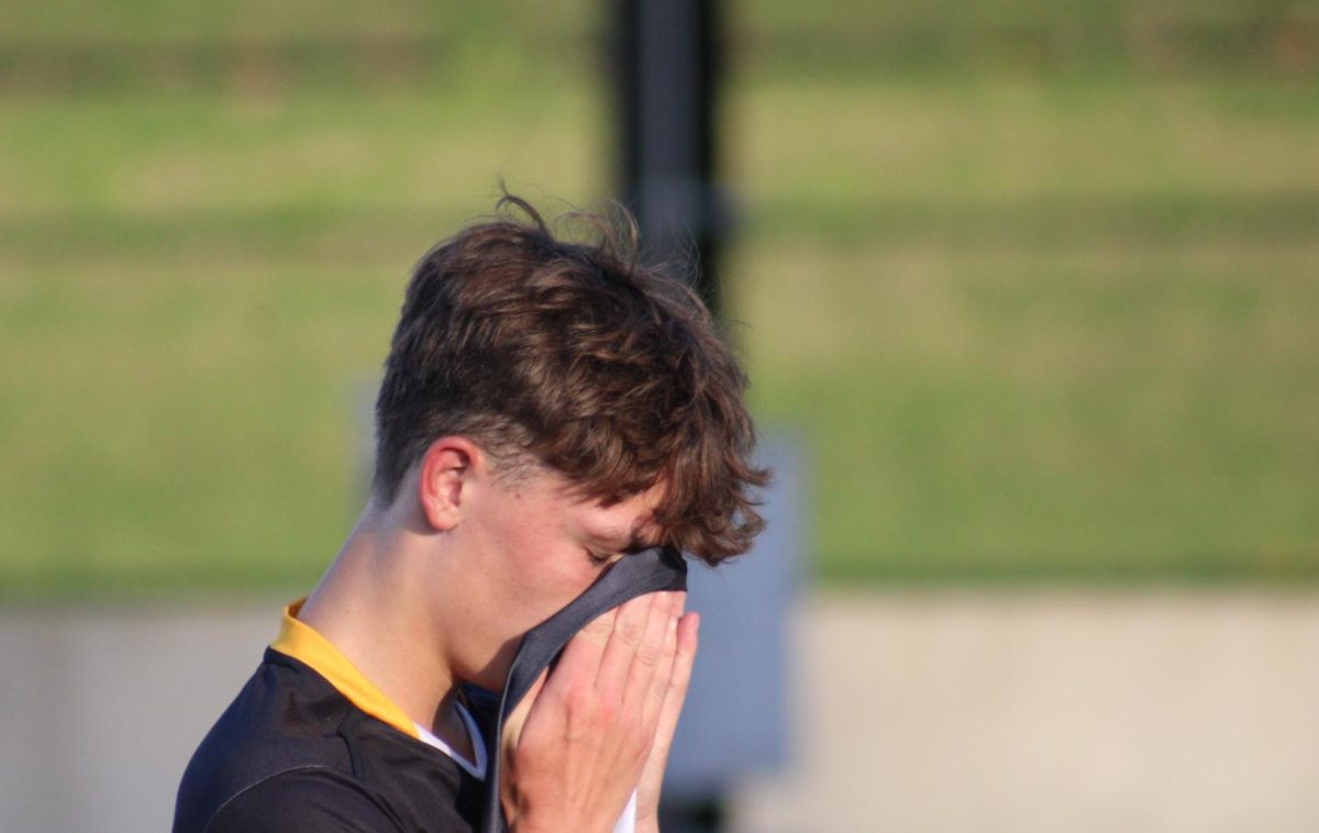 Atlantic forward Lucas Welter prepares for the pressure of the opposing team Tri-Center.
